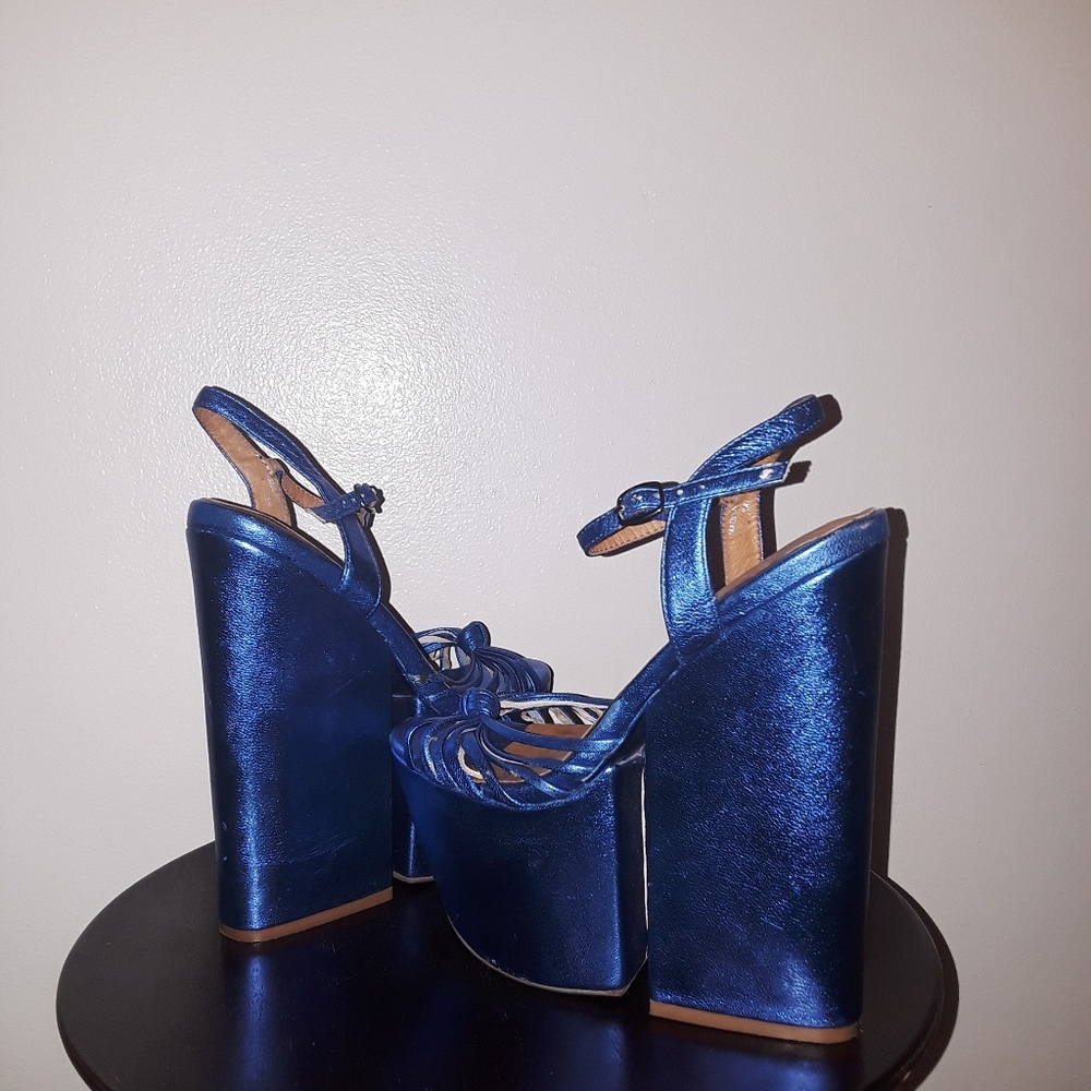 Re-poshing Jeffrey Campbell platforms